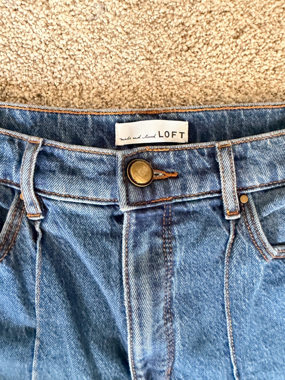 Loft High Rise Super Flare Jeans in Vintage Indigo Wash Size 12 - Picture 4 of 6